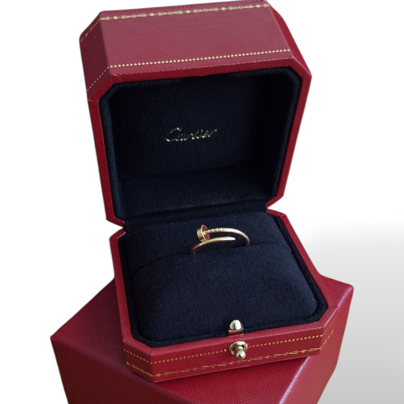 Anel Cartier Just Un Clou em Ouro Amarelo Anel Cartier Just Un Clou em Ouro Amarelo