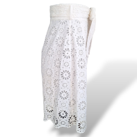 Bermuda Zimmermann Renda Branca-36