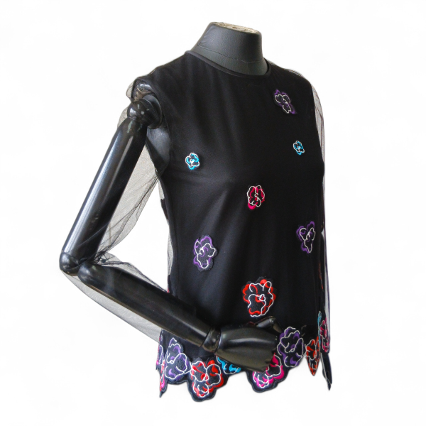 Blusa Emporio Armani em Tule Bordada-38