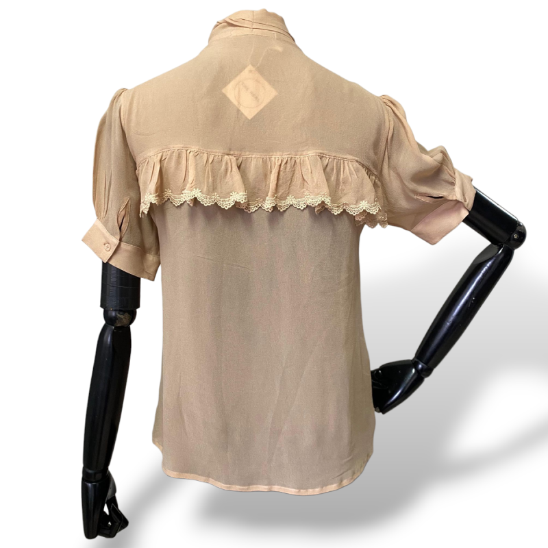 Camisa Carol Bassi Nude com Laço-38