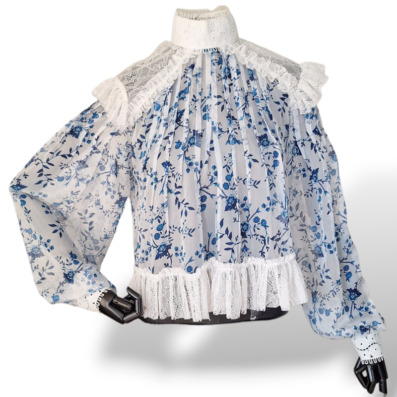 Blusa LN Florida Azul e Branca com Manga Rendada-M Blusa LN Florida Azul e Branca com Manga Rendada-M
