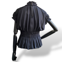 Blusa Louis Vuitton Preta curta-36