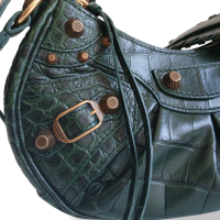 Bolsa Balenciaga Le Cagole Croco Verde Musgo 