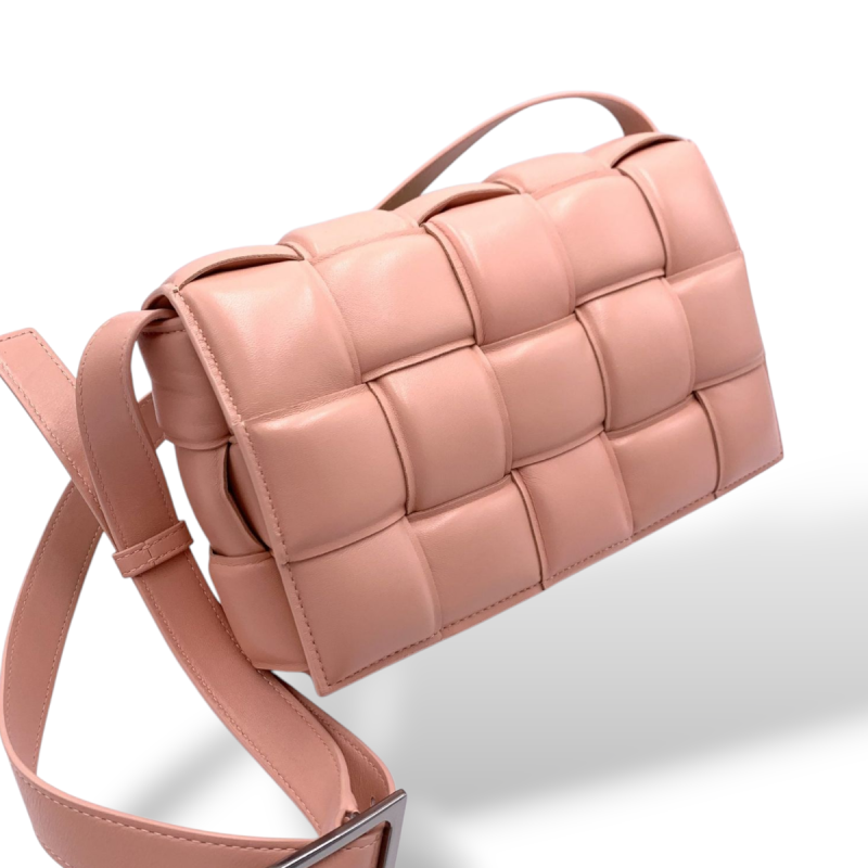 Bolsa Bottega Veneta Padded Cassette Rosa 