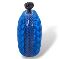 Clutch Bottega Veneta Azul com Python