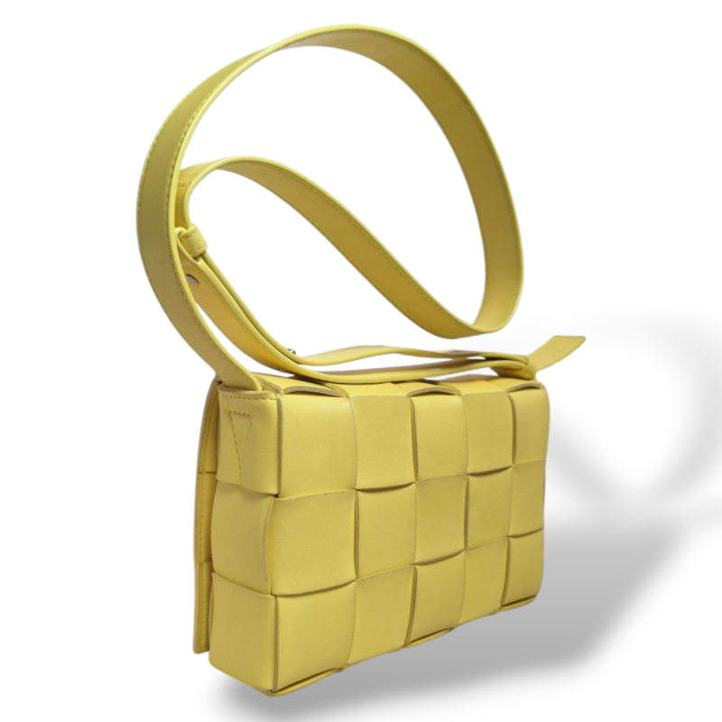 Bolsa Bottega Veneta Cassette Amarela