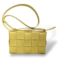 Bolsa Bottega Veneta Cassete Amarela