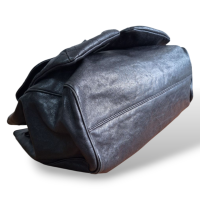 Bolsa Chanel Pocket Shoulder Couro Preta