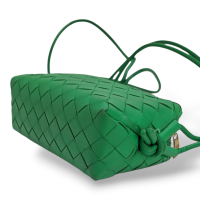 Bolsa Bottega Veneta Camera Loop Mini Verde 
