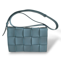 Bolsa Bottega Venetta Cassette Azul 