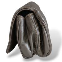 Clutch Carolina Herrera Prata em Matelassê