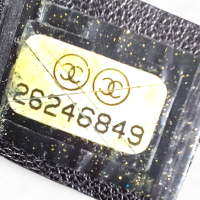 Mochila Chanel Shearling Preta