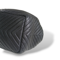 Bolsa Chanel Chevron Deerskin Preta