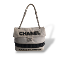 Bolsa Chanel Paris-London Off-White Bolsa Chanel Paris-London Off-White