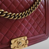 Bolsa Chanel Boy Vinho Bolsa Chanel Boy Vinho