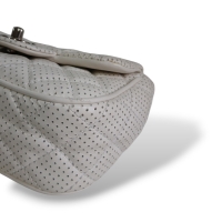 Bolsa Chanel Mini Pouch Off White Bolsa Chanel Mini Pouch Off White