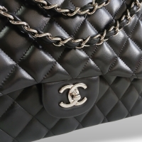 Bolsa Chanel Clássica Jumbo Double Flap Lambskin Preta Bolsa Chanel Clássica Jumbo Double Flap Lambskin Preta
