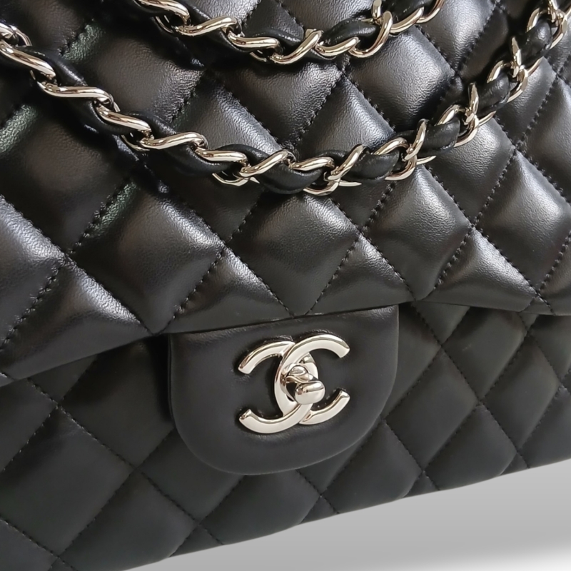 Bolsa Chanel Clássica Jumbo Double Flap Lambskin Preta 