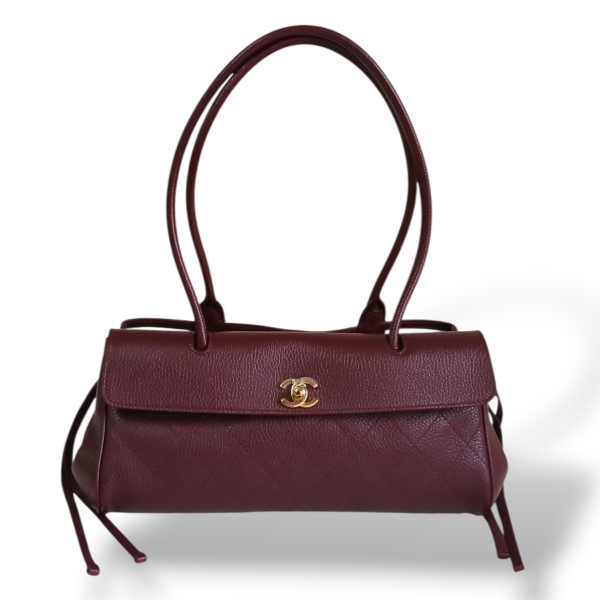 Bolsa Chanel Urban Essentials Vinho