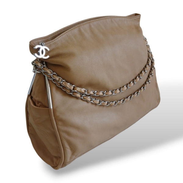 Bolsa Chanel CC Ultimate Soft Bege