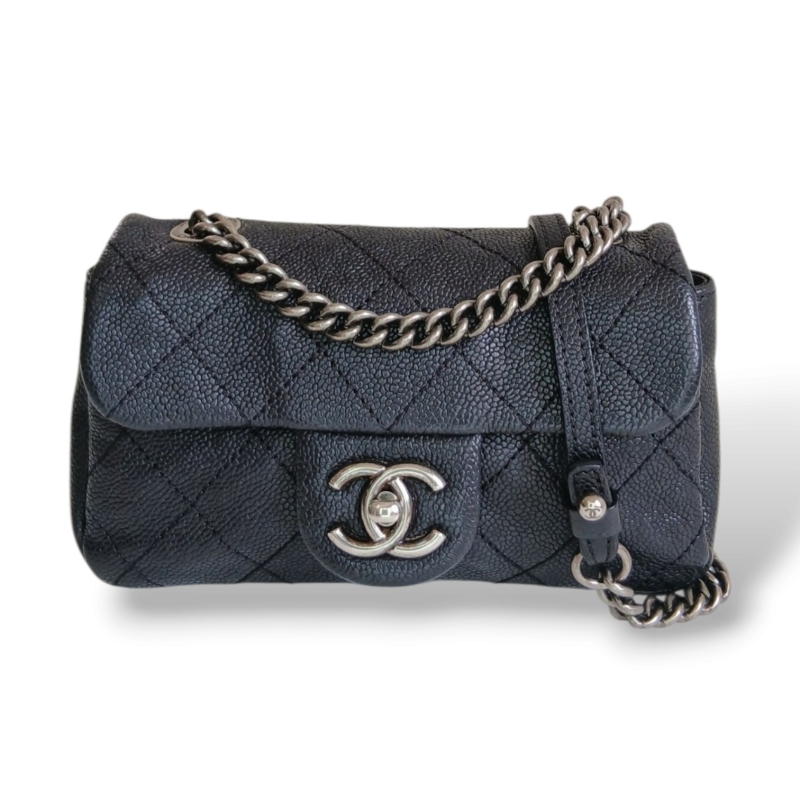 Bolsa Chanel Simply CC Flap Preta 