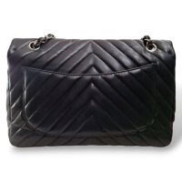 Bolsa Chanel Chevron Jumbo Single Flap Preta com Ferragem Prata