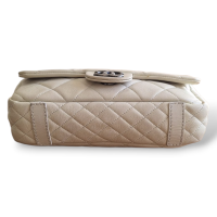 Bolsa Chanel Vintage Off White