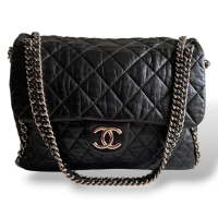 Bolsa Chanel Vintage Com Alça De Corrente Prata Bolsa Chanel Vintage Com Alça De Corrente Prata