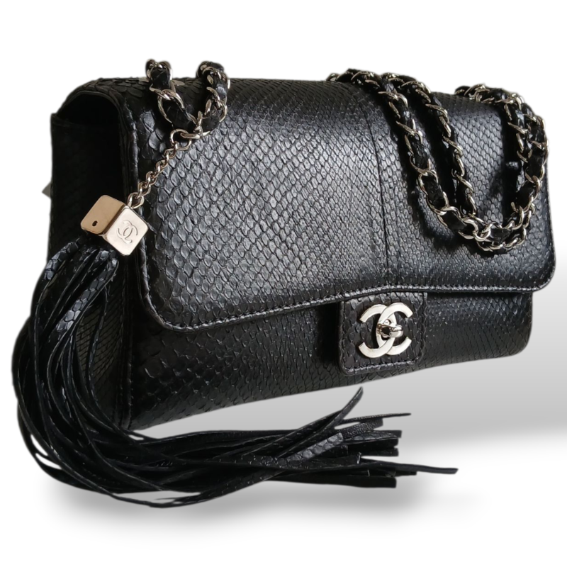 Bolsa Chanel Clássic Flap Média Python Preto