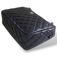 Bolsa Chanel Matelassê Azul Marinho 