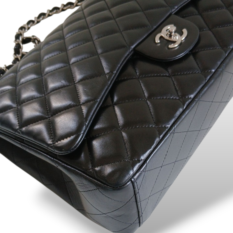 Bolsa Chanel Clássica Maxi Preta Single Flap