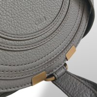 Bolsa Chloé Marcie Small Cinza 