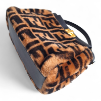 Bolsa Fendi Zucca Peekaboo Mini 
