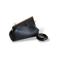 Bolsa Fendi First Preta 