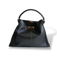 Bolsa Fendi Peekaboo Couro Preta 