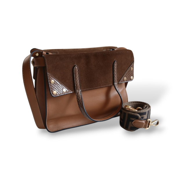 Bolsa Fendi Flip Caramelo