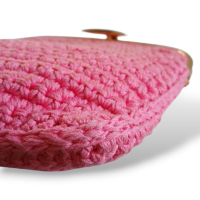Bolsa Fendi Baguette Crochê Rosa