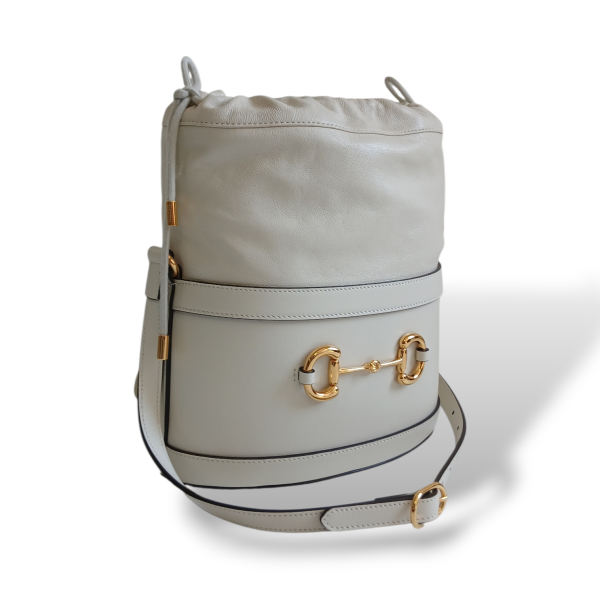 Bolsa Gucci Bucket Horsebit Off White