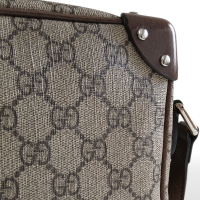 Bolsa Gucci Square GG Supreme Monograma