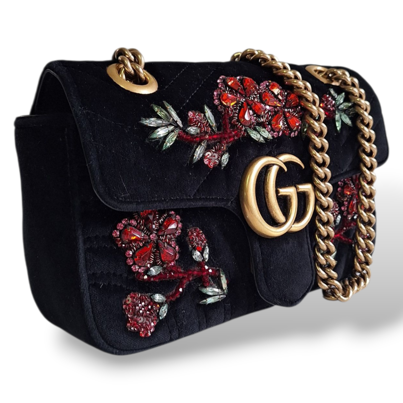 Bolsa Gucci Marmont Small em Veludo Preto com Aplicações