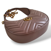 Bolsa Gucci GG Marmont Meia Lua