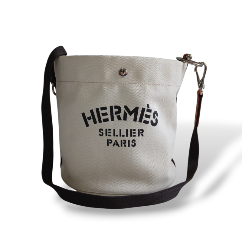 Bolsa Hermès Bucket Toile Chevron 