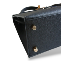 Bolsa Hermès Kelly 25 Preta Gold Bolsa Hermès Kelly 25 Preta Gold