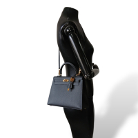 Bolsa Hermès Kelly 25 Preta Gold Bolsa Hermès Kelly 25 Preta Gold