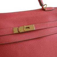 Bolsa Hermès Kelly 35 Coral com Gold Bolsa Hermès Kelly 35 Coral com Gold