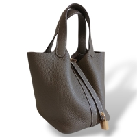 Bolsa Hermès Picotin 18 Clemence Etoupe Bolsa Hermès Picotin 18 Clemence Etoupe