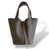 Bolsa Hermès Picotin 18 Clemence Etoupe Bolsa Hermès Picotin 18 Clemence Etoupe