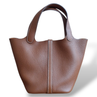 Bolsa Hermès Picotin 18 Gold com Ferragem Gold 2023