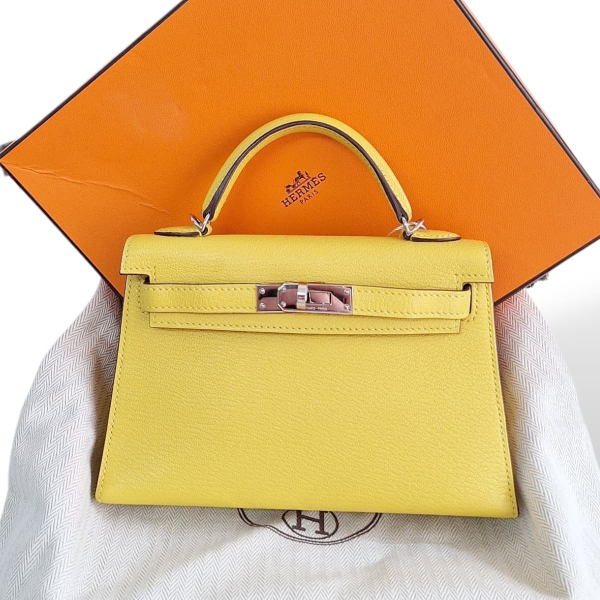 Bolsa Hermès Mini Kelly II Chevre Jaune de Naples Bolsa Hermès Mini Kelly II Chevre Jaune de Naples