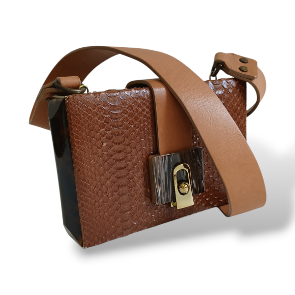 Bolsa Lanvin Sweet Dora Marrom com Python